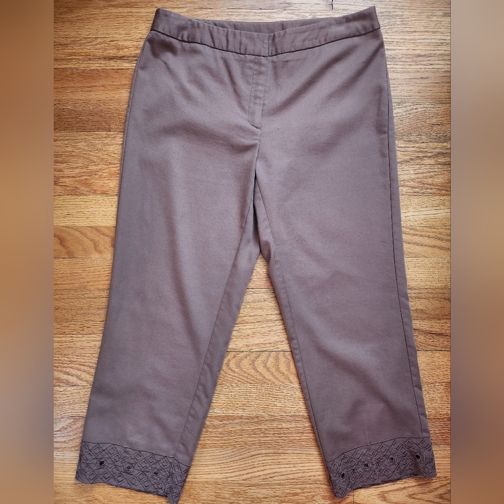 R.Q.T.Cropped Pants Capri Size 8
